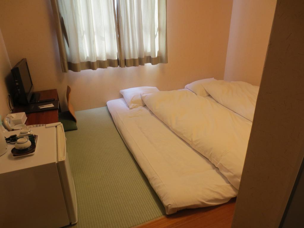 Hotel Minatoya Kōchi Extérieur photo
